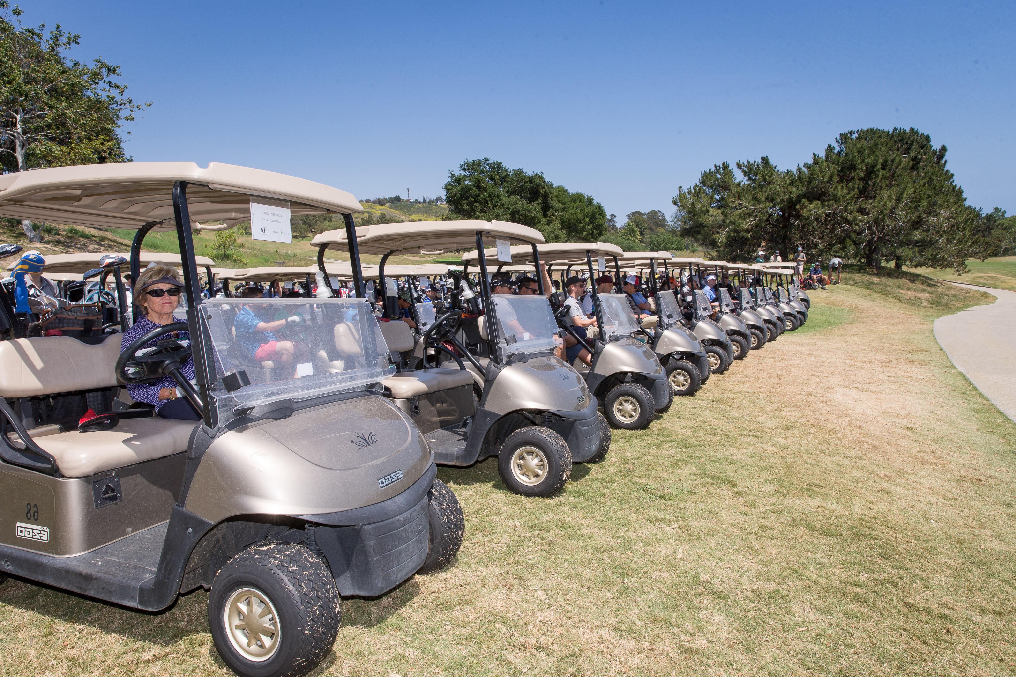 will's tourney golf carts